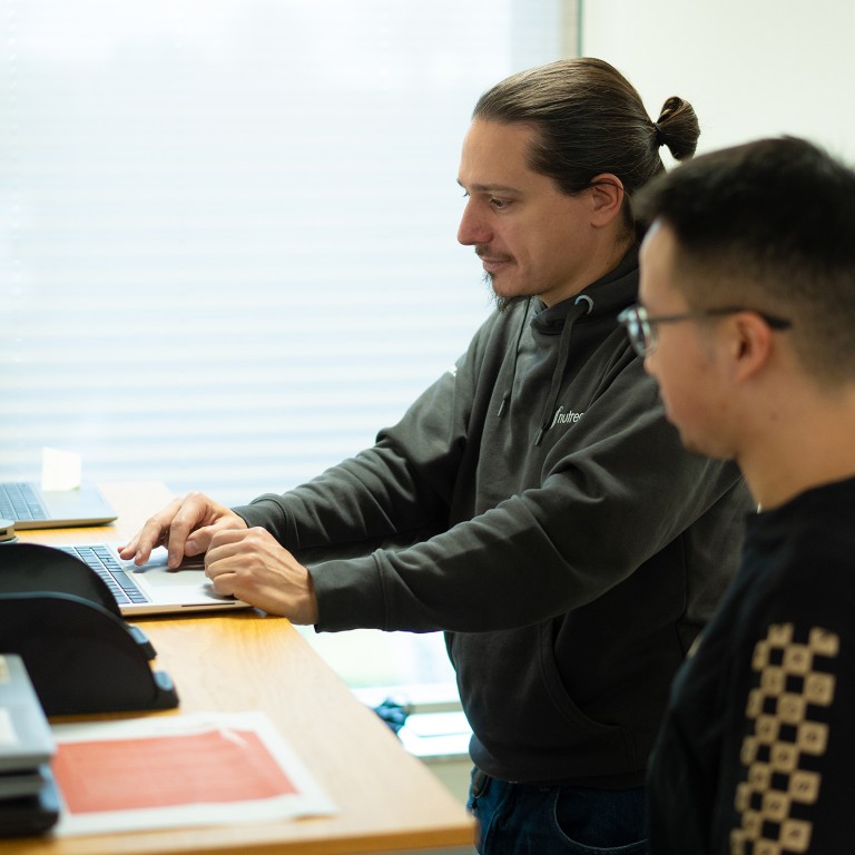 empleados en la Unidad de Negocio de TI